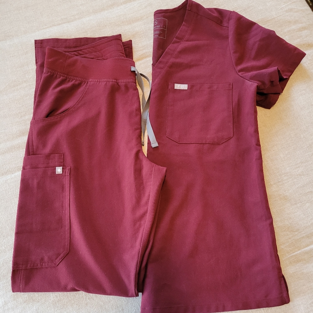 FIGS SCRUBS